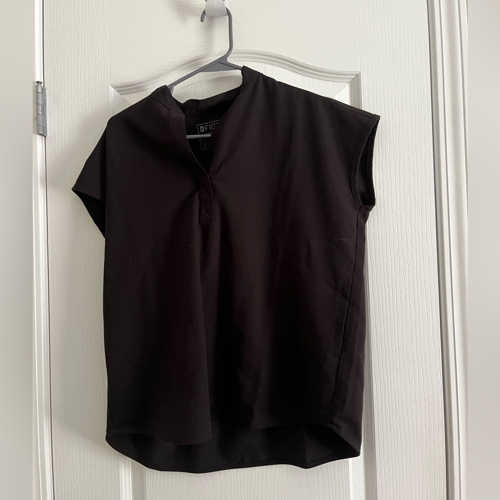 Maternity - Figs extra small scrub shirt